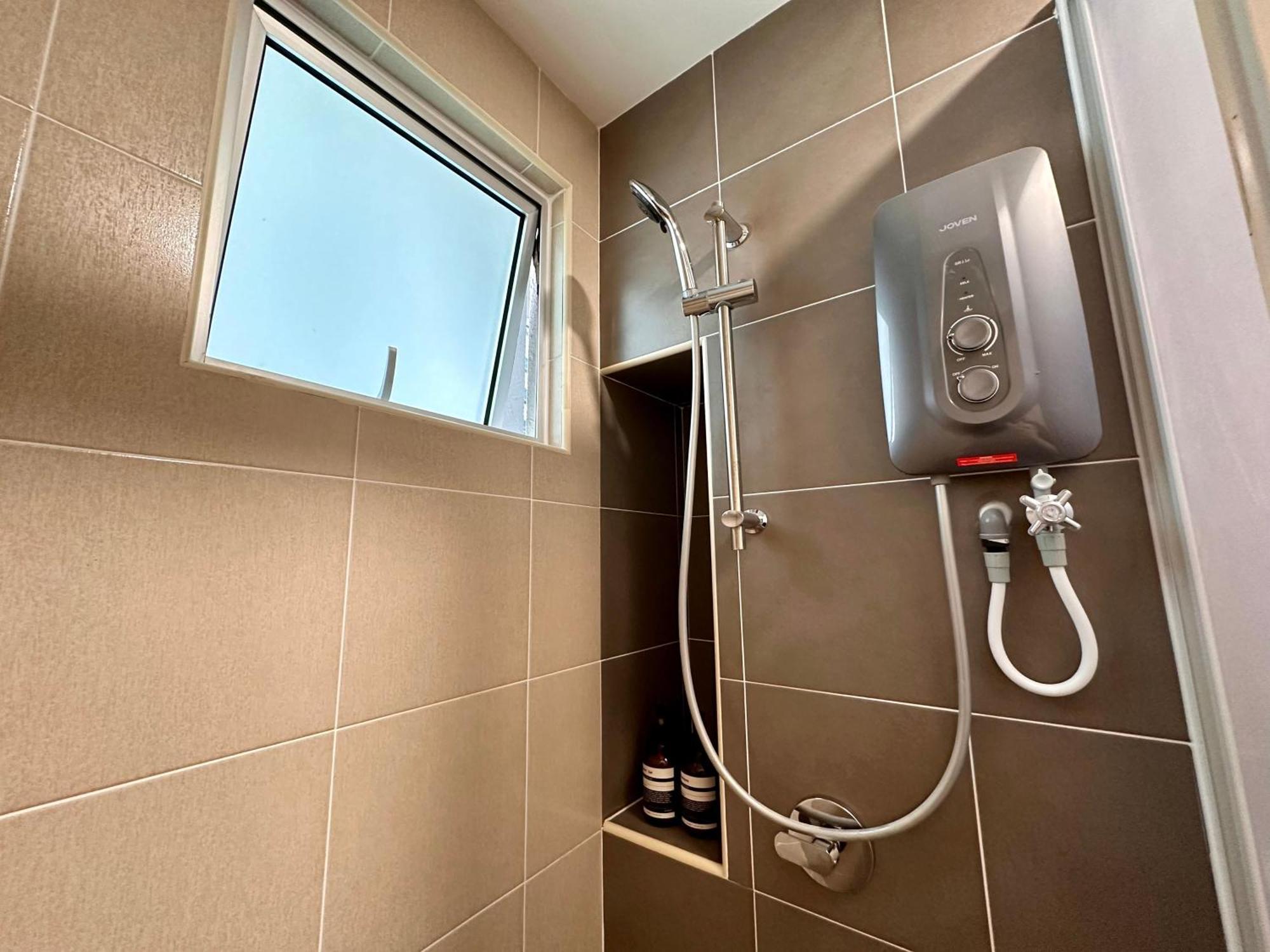 Razak Residences, Sungai Besi By Rverse Kuala Lumpur